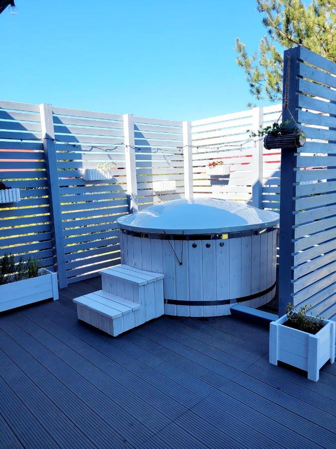 Caloroczny Domek W Nadolu Z Jacuzzi Na Tarasie Nadole  Exterior foto